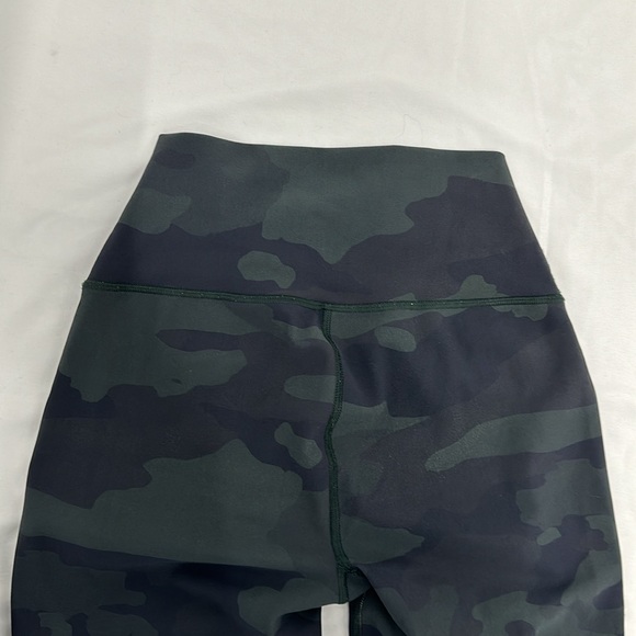 Alo Yoga High Waist Camo Vapor Legging Green Gray - Picture 8 of 8